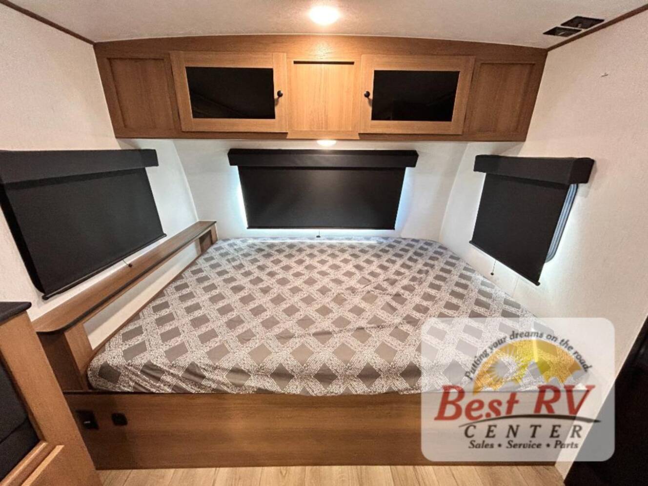 A photo of this 2026 Coachmen Rv Apex Nano 194BHS