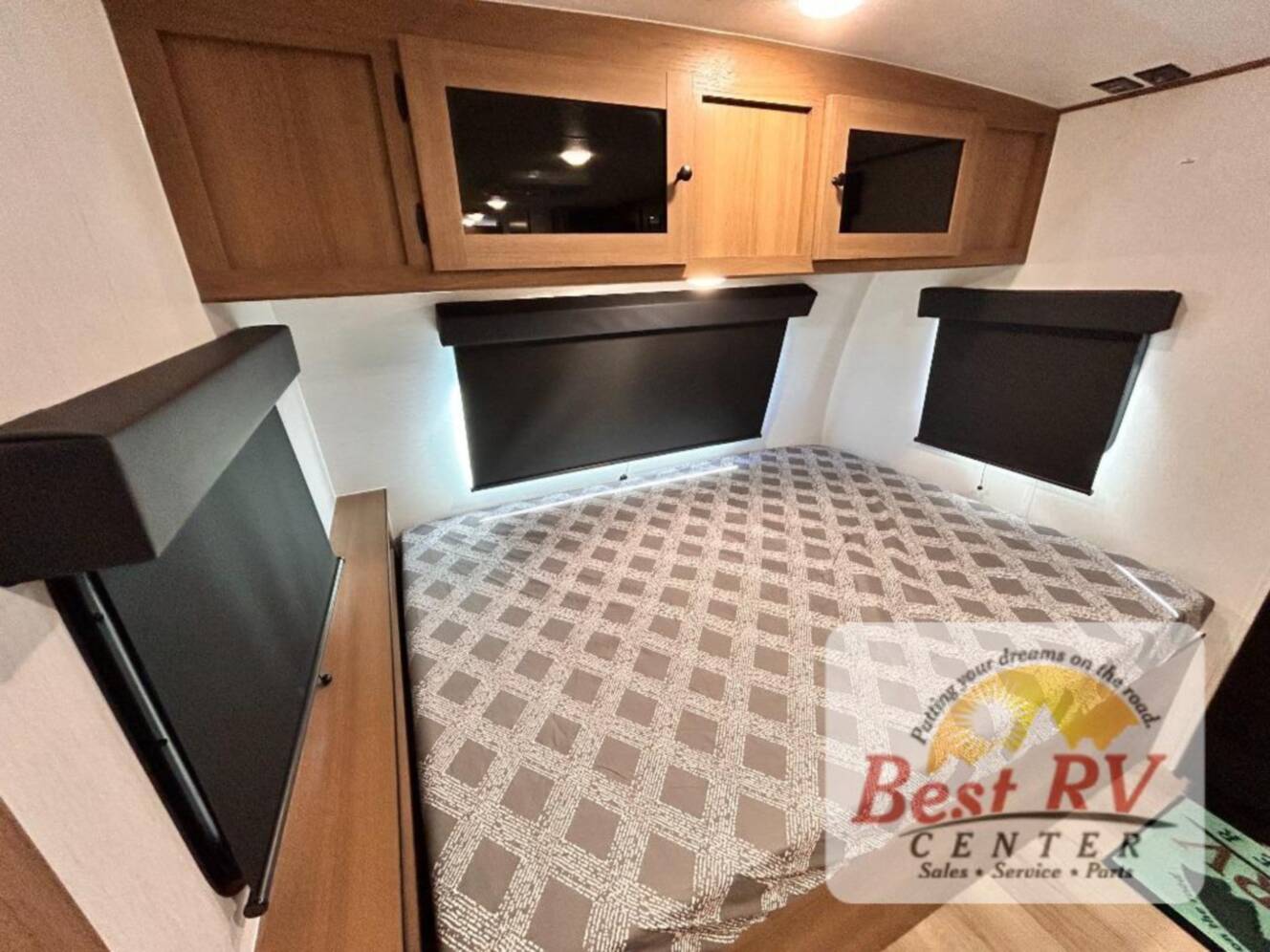 A photo of this 2026 Coachmen Rv Apex Nano 194BHS