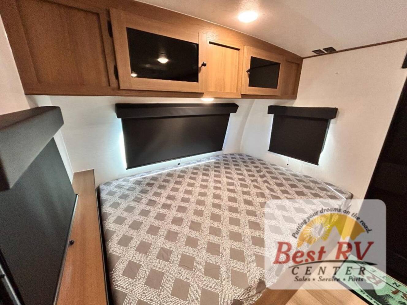 A photo of this 2026 Coachmen Rv Apex Nano 194BHS