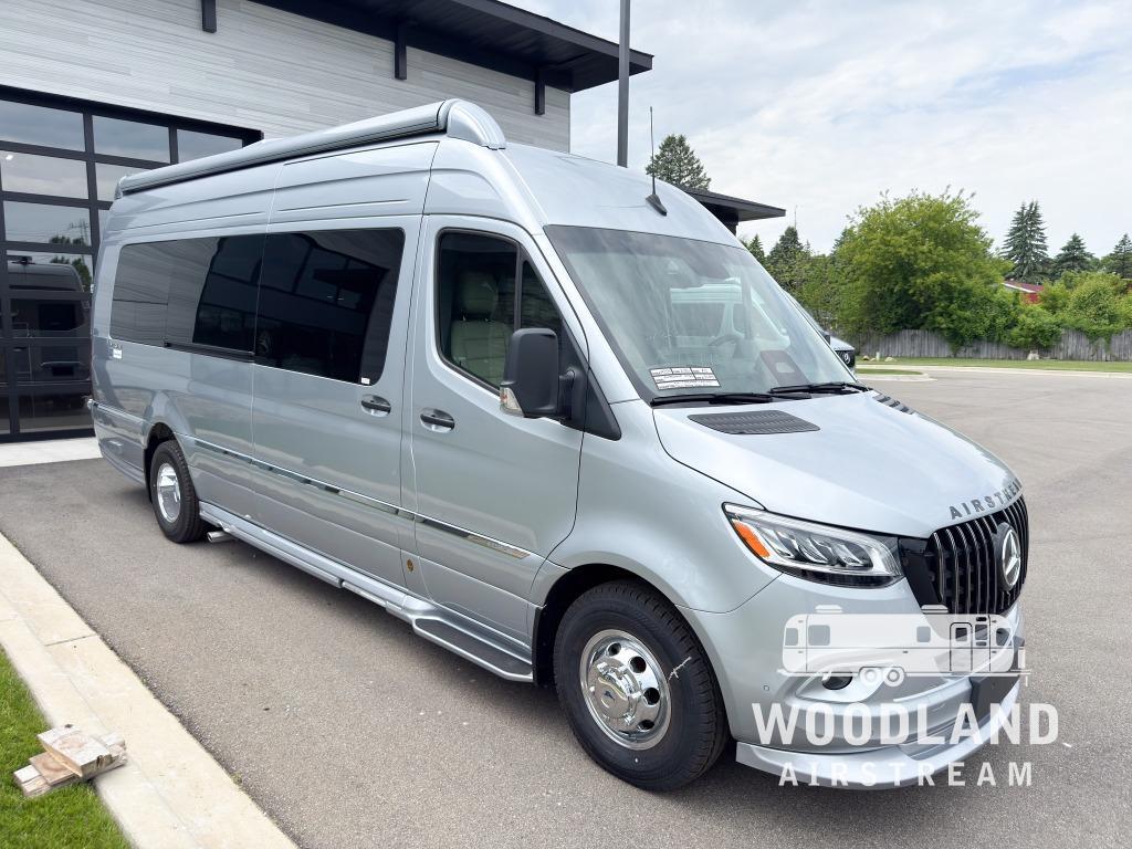 2026 Airstream Interstate 24GL Tommy Bahama Std. Model in clarkston MI