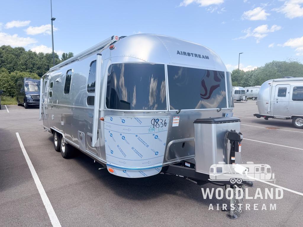2026 Airstream Globetrotter 25FB Twin in georgetown KY