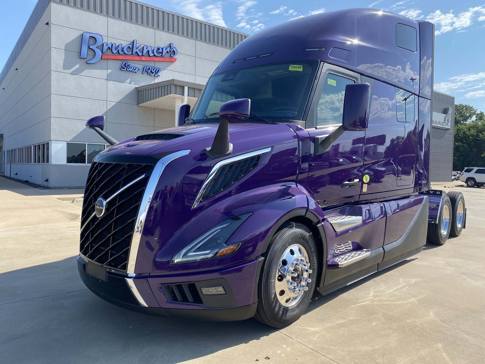 Volvo VNL64T860 Trucks For Sale in Oklahoma - Commercial Truck Trader