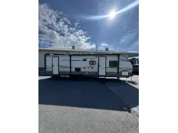 2014 FOREST RIVER GREY WOLF 26DBH