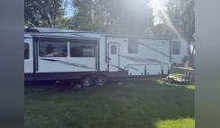 2021 Keystone MONTANA HIGH COUNTRY 384BR RV