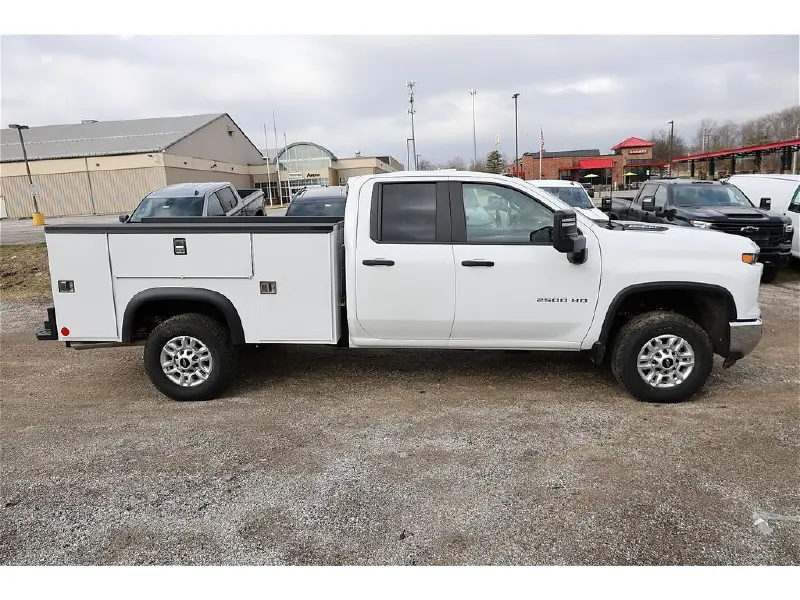 2025 CHEVROLET Silverado 2500HD