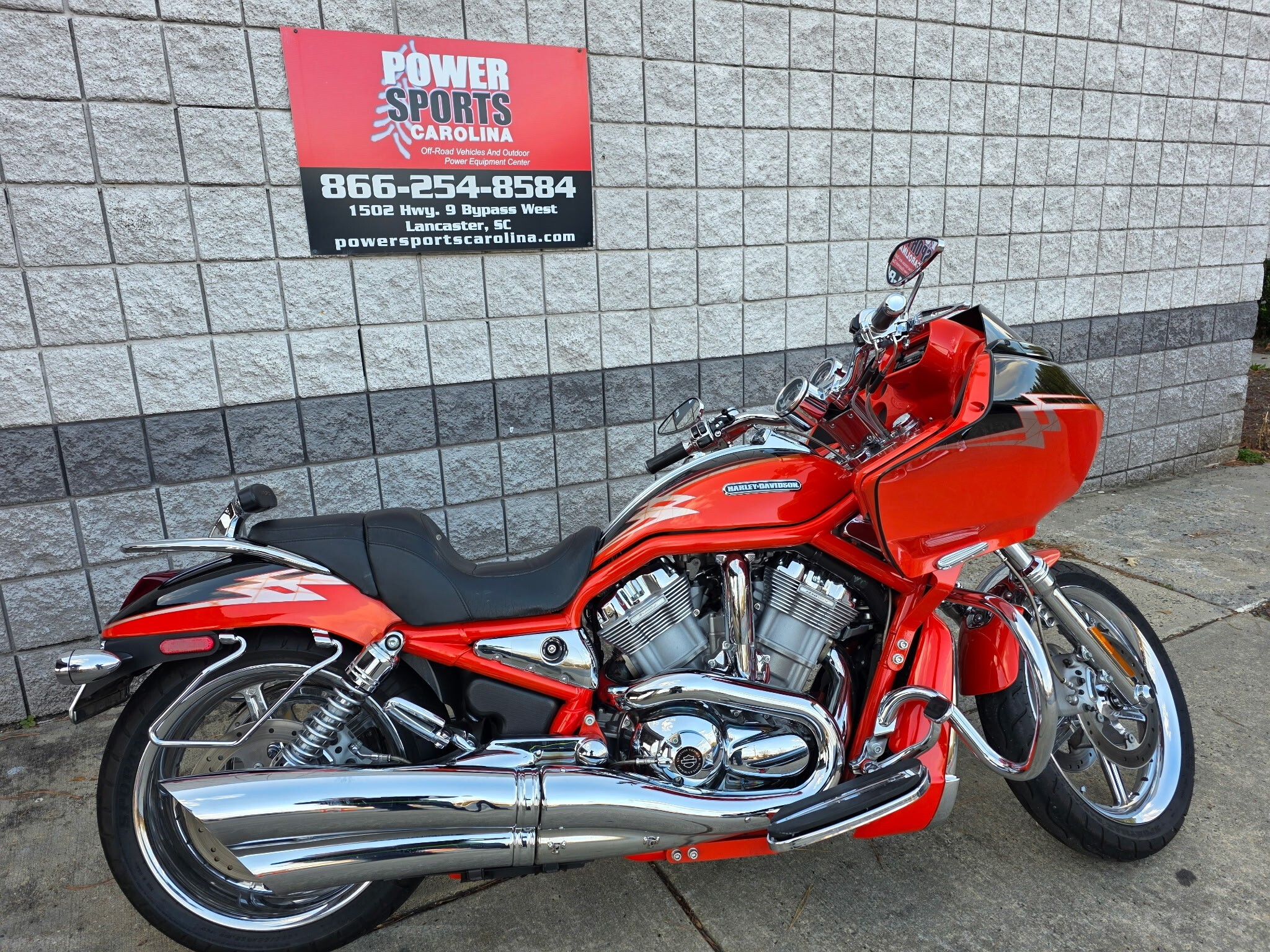 2005 Harley-Davidson VRSCSE Screamin’ Eagle® V-Rod® BASE in Lancaster, SC