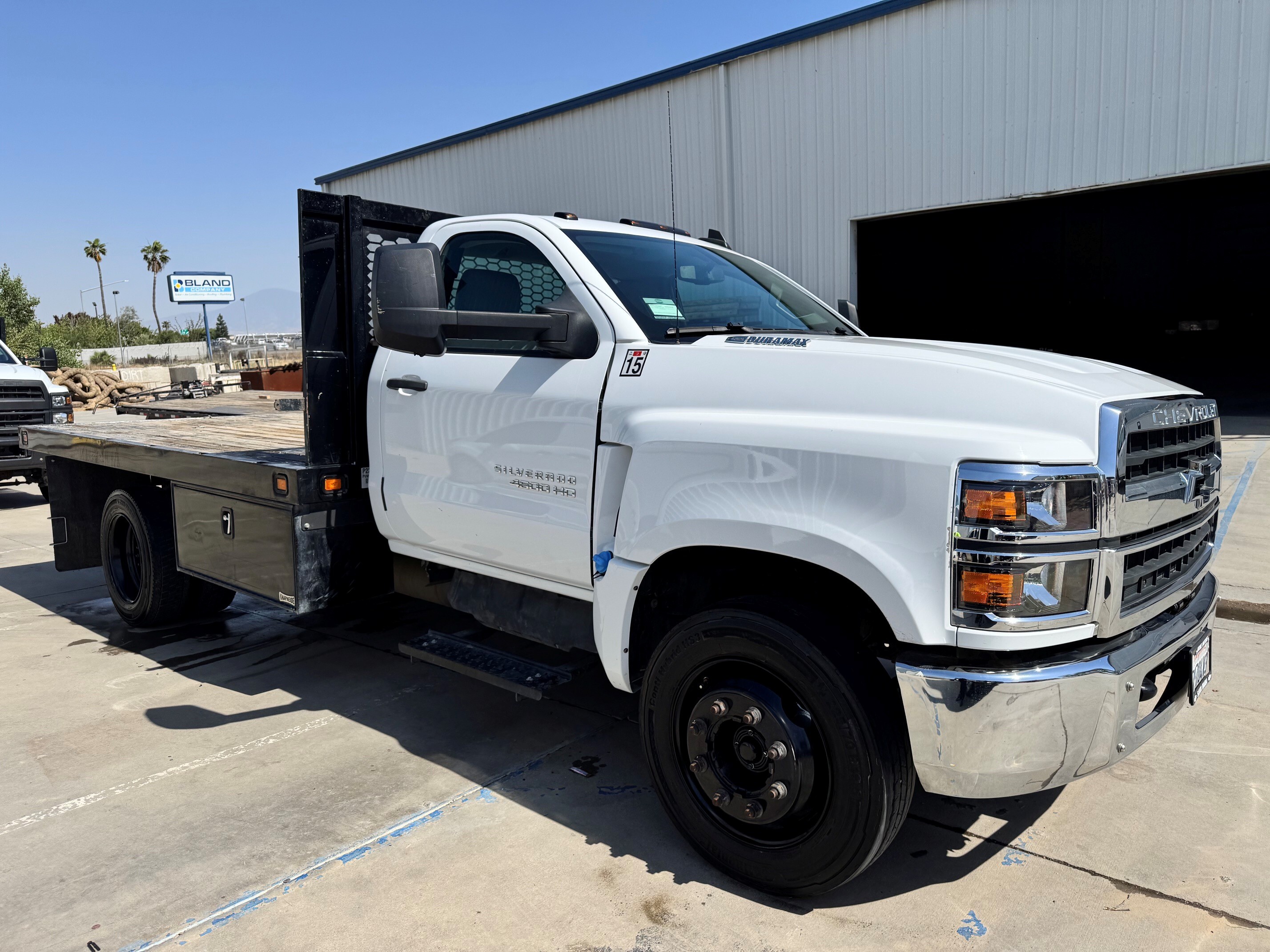 2022 CHEVROLET 3500 DRW in Bakersfield, CA