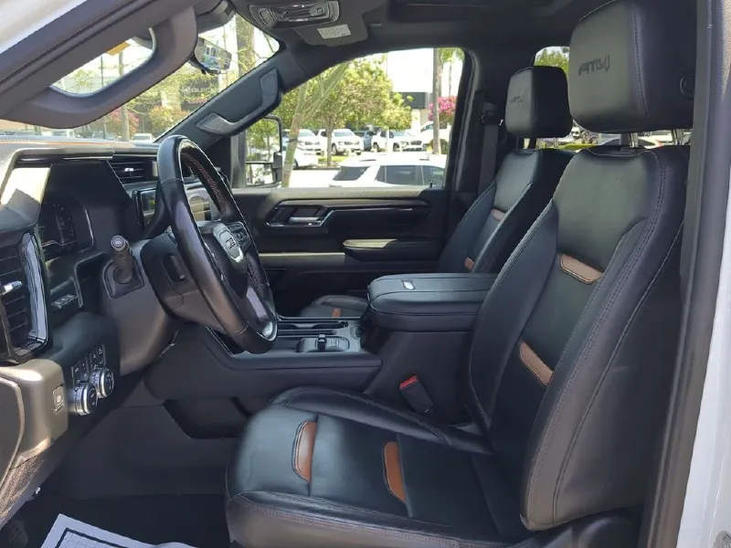 2024 GMC SIERRA