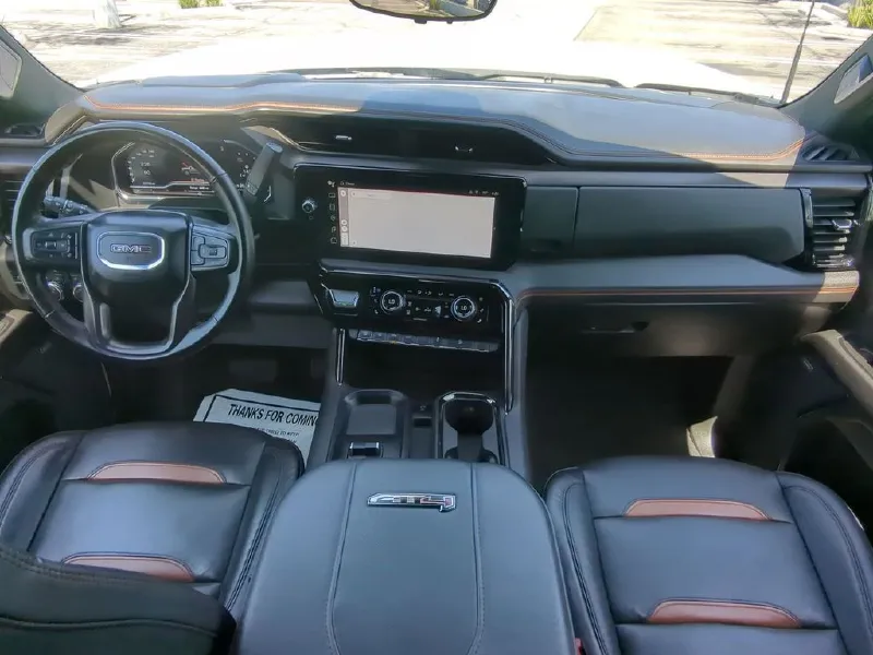 2024 GMC SIERRA