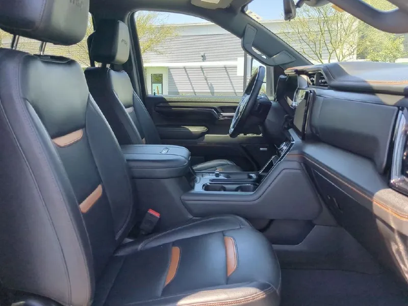 2024 GMC SIERRA