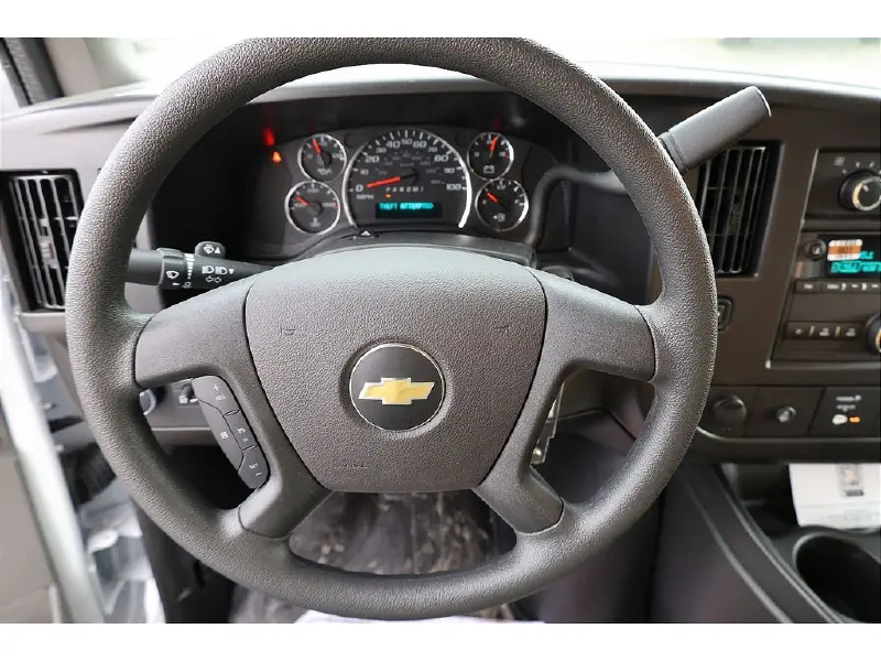 2026 CHEVROLET Express 3500