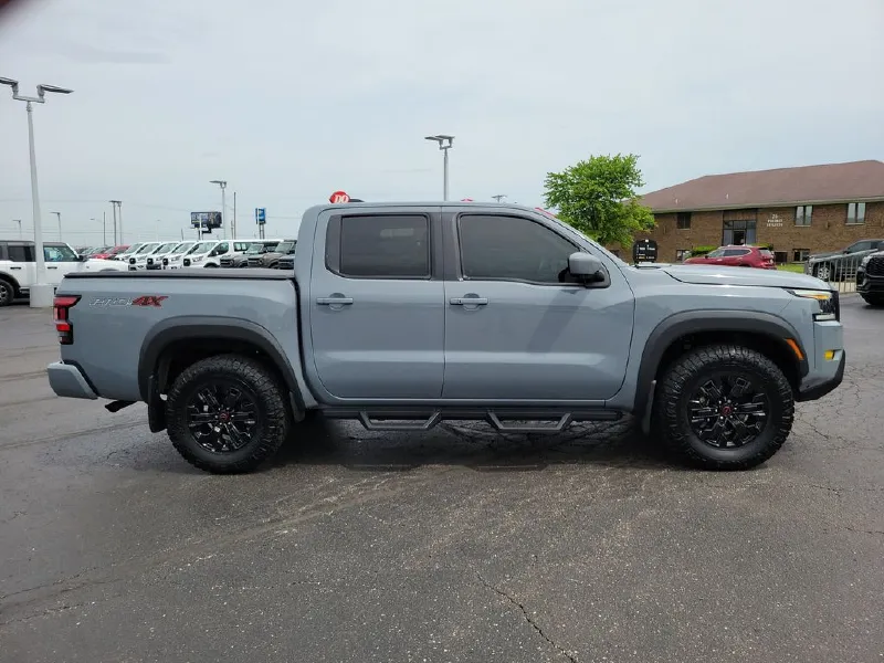 2023 NISSAN FRONTIER