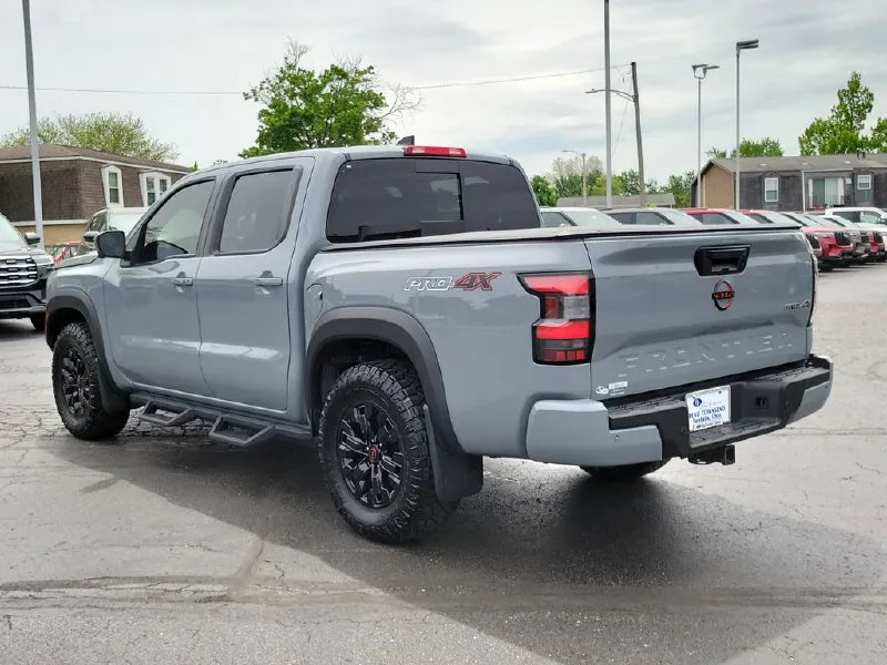 2023 NISSAN FRONTIER