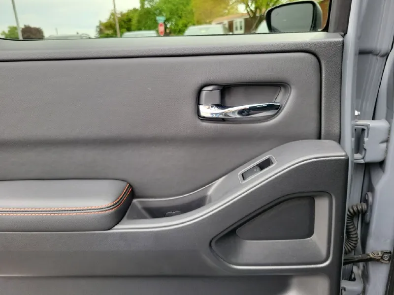 2023 NISSAN FRONTIER