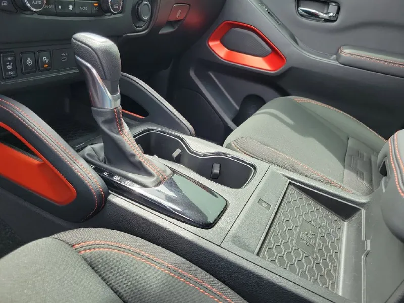 2023 NISSAN FRONTIER