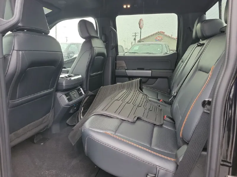 2025 FORD F150