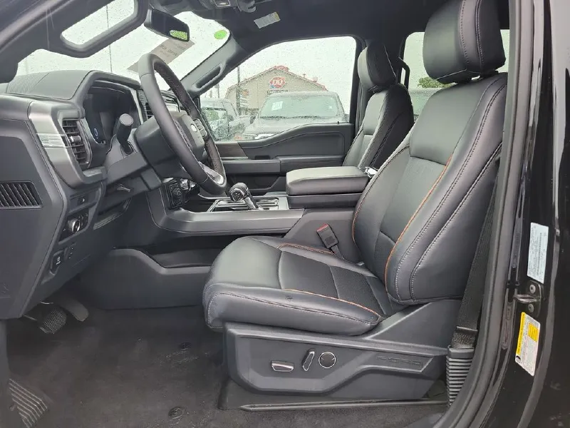 2025 FORD F150