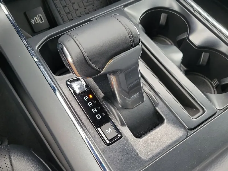 2025 FORD F150