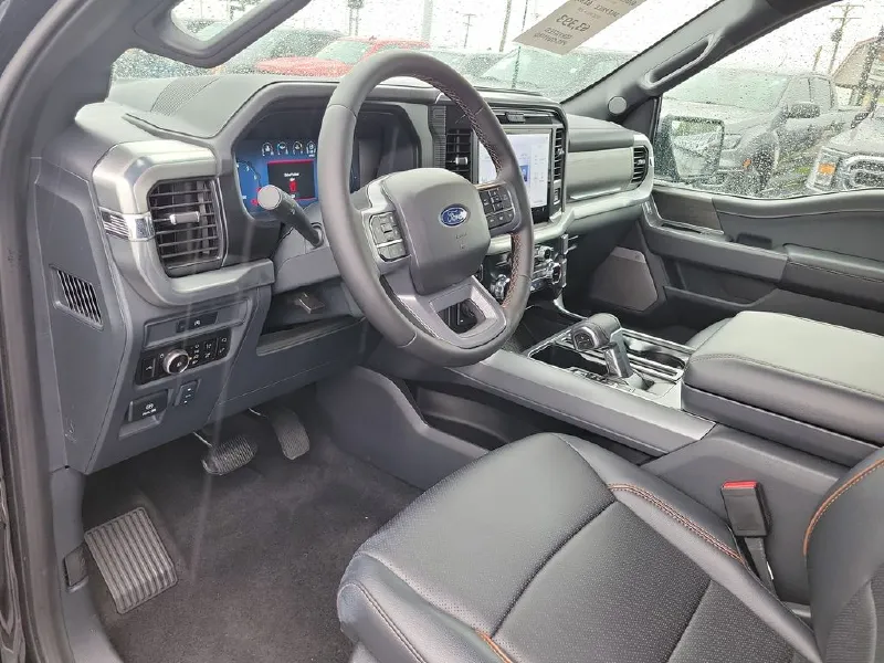 2025 FORD F150
