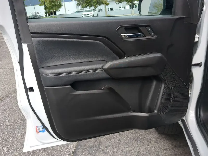 2024 GMC CANYON