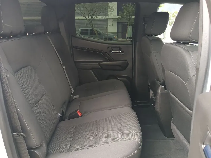 2024 GMC CANYON