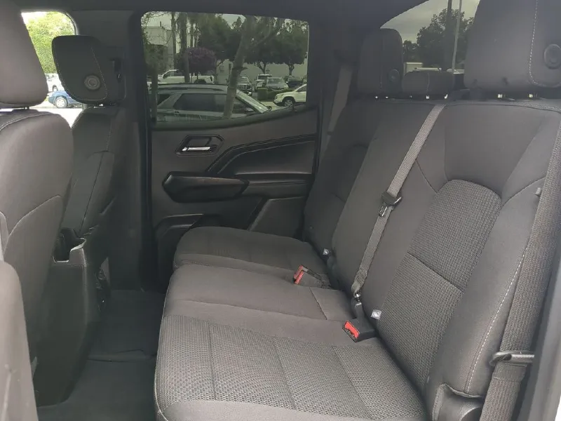 2024 GMC CANYON