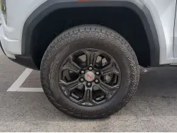 2024 GMC CANYON