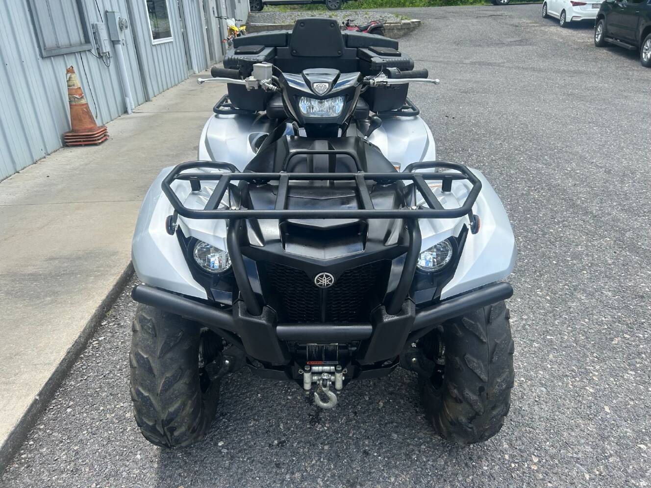 A photo of this 2020 Yamaha Kodiak 700 EPS SE