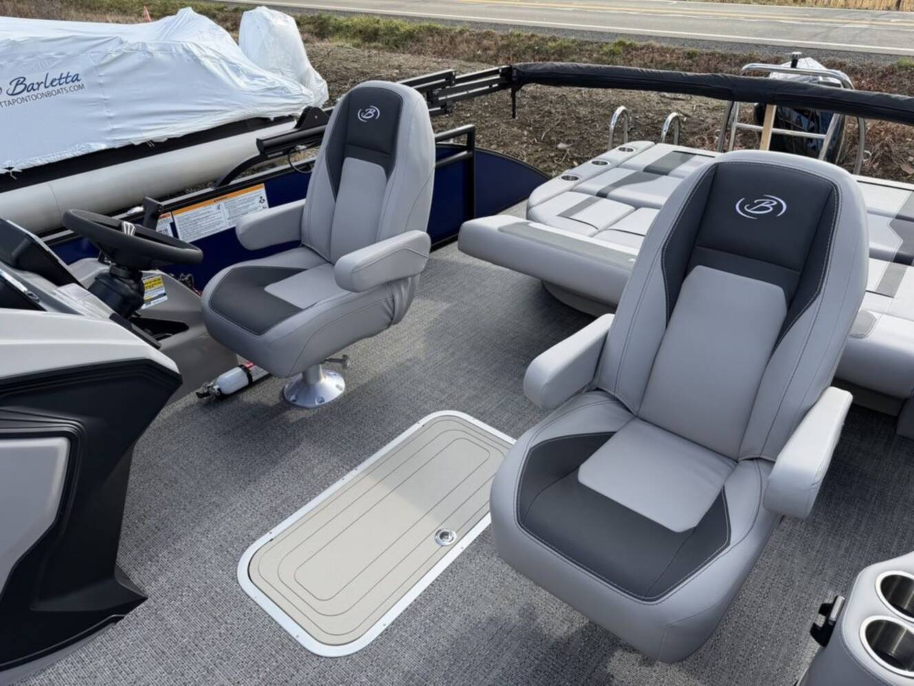 A photo of this 2026 Barletta Boats A22UC Triple-Toon