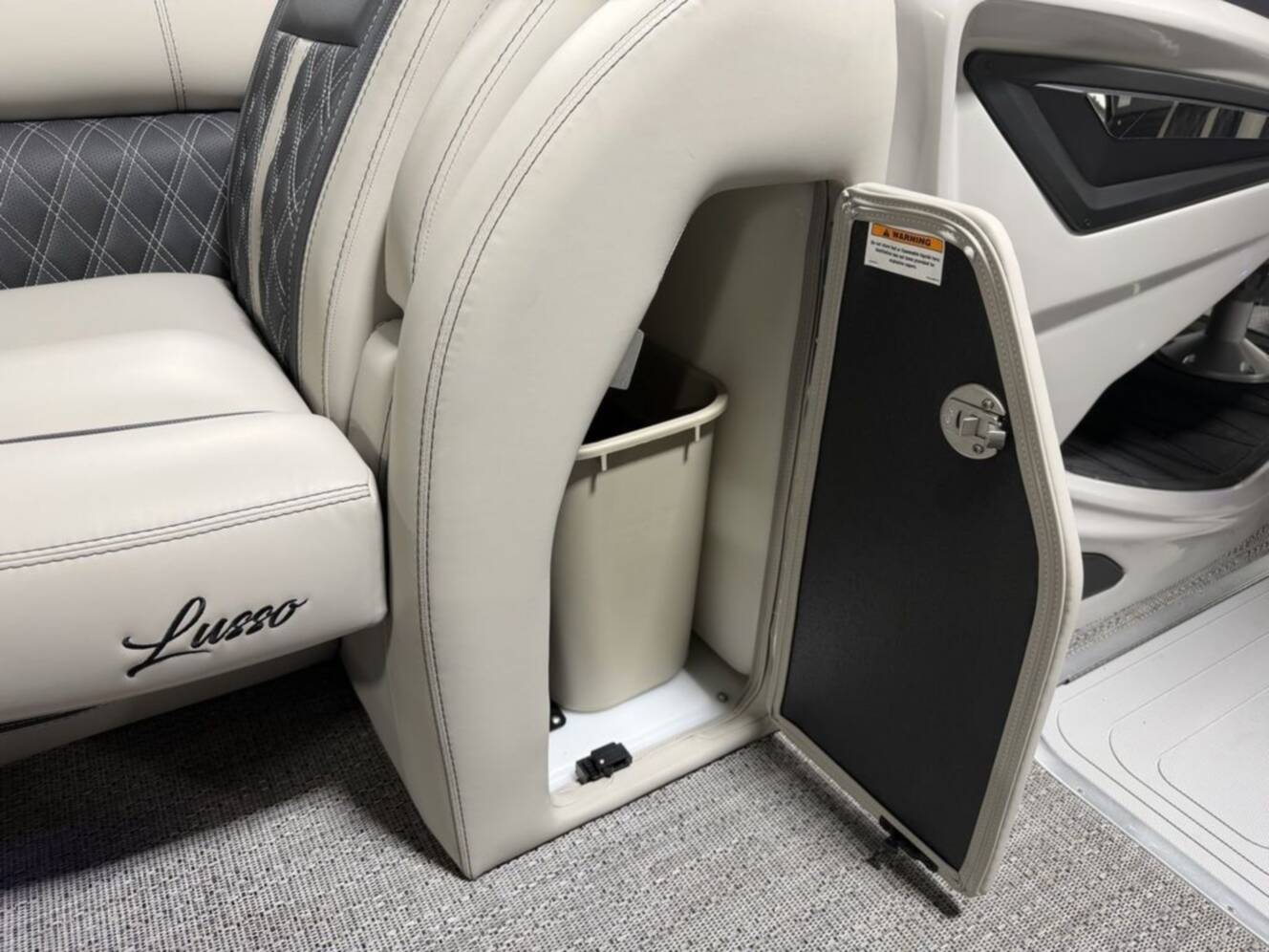 A photo of this 2026 Barletta Boats L23UC Triple-Toon
