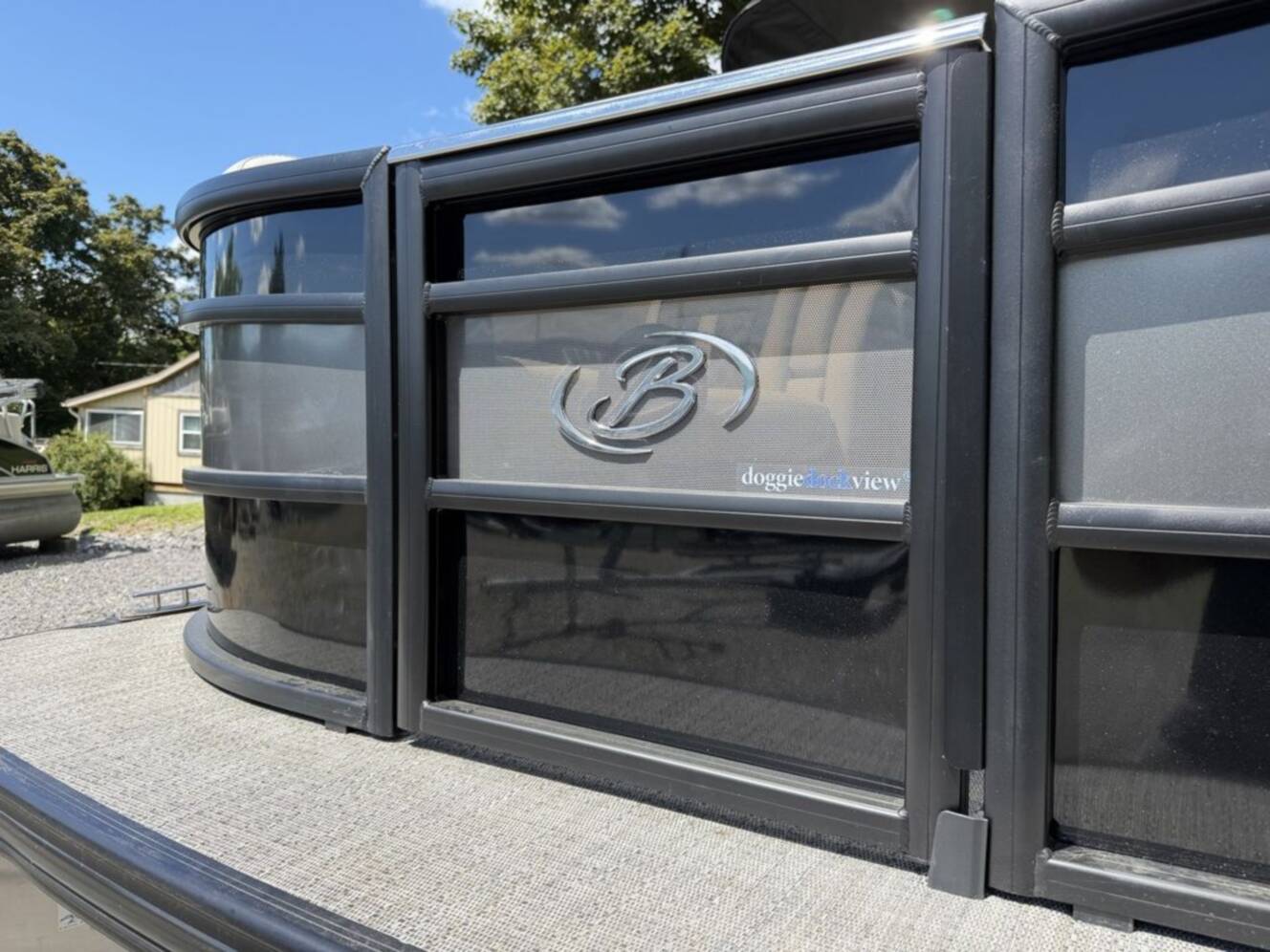A photo of this 2026 Barletta Boats L23UC Triple-Toon