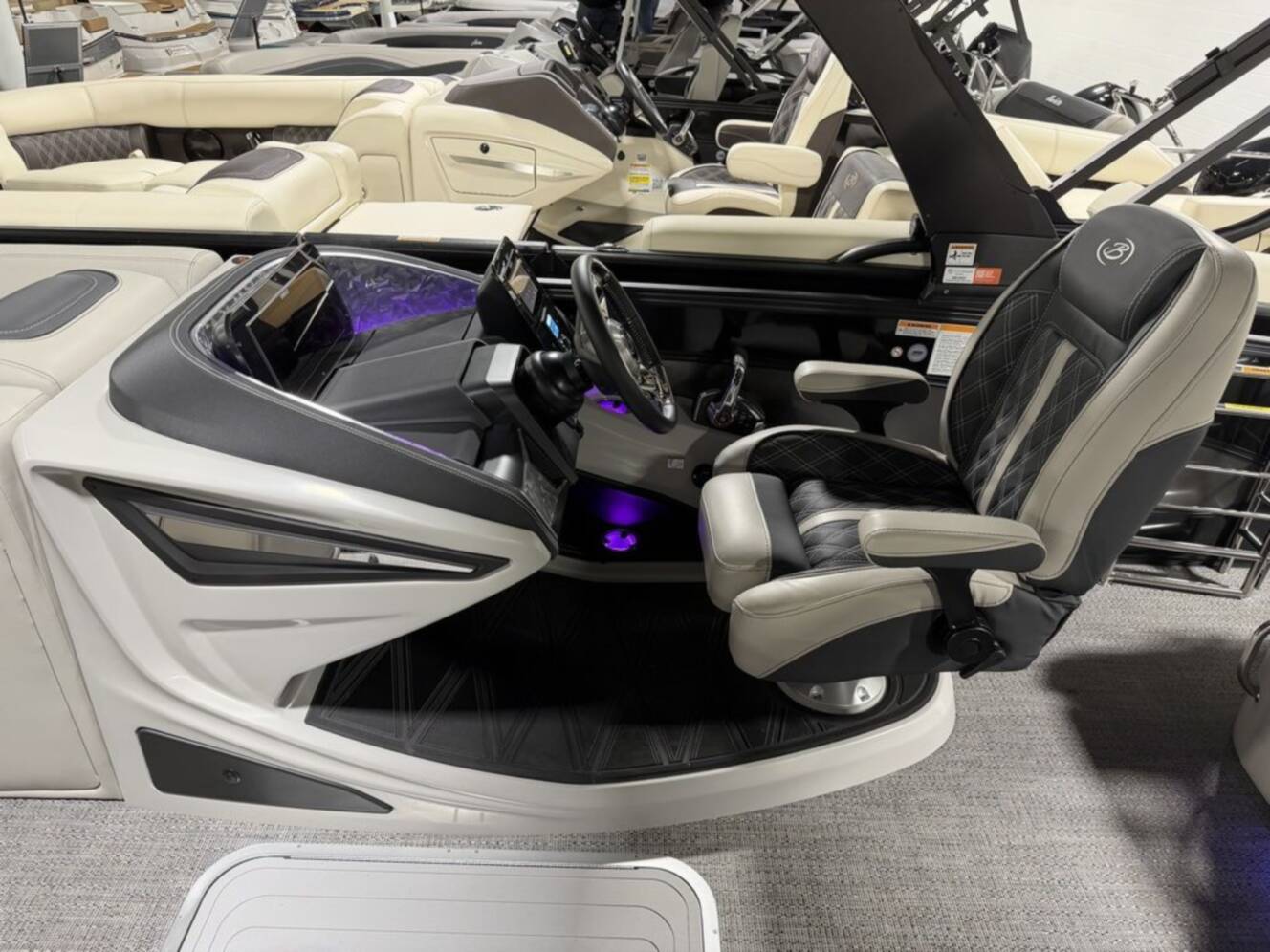 A photo of this 2026 Barletta Boats L23UC Triple-Toon