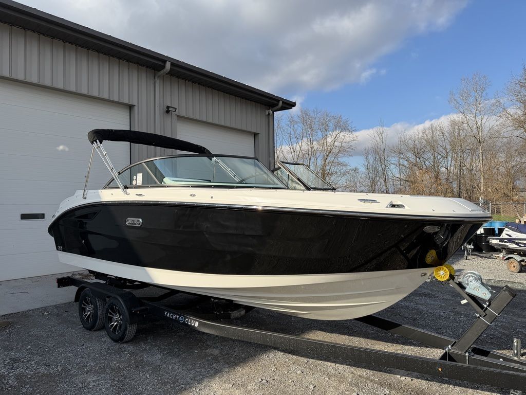 2026 Sea Ray SDX 230 290 OUTBOARD in conesus NY