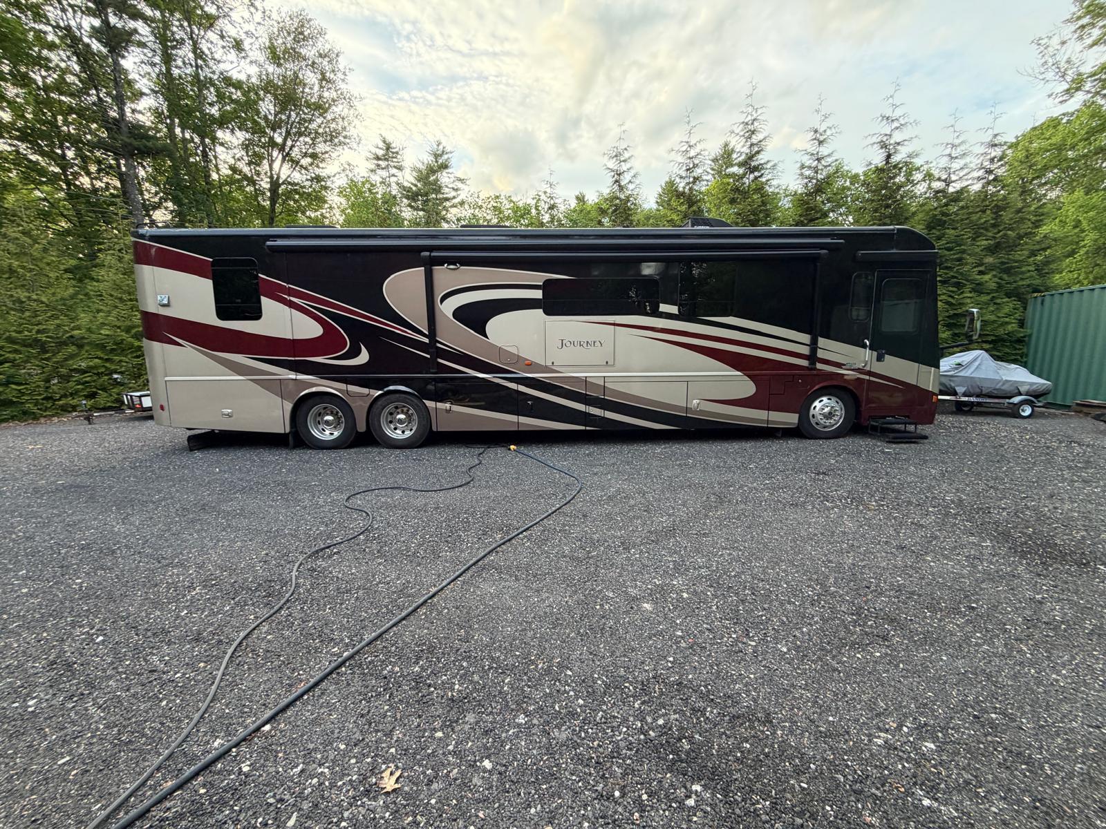2016 Winnebago JOURNEY 42E in barrington NH