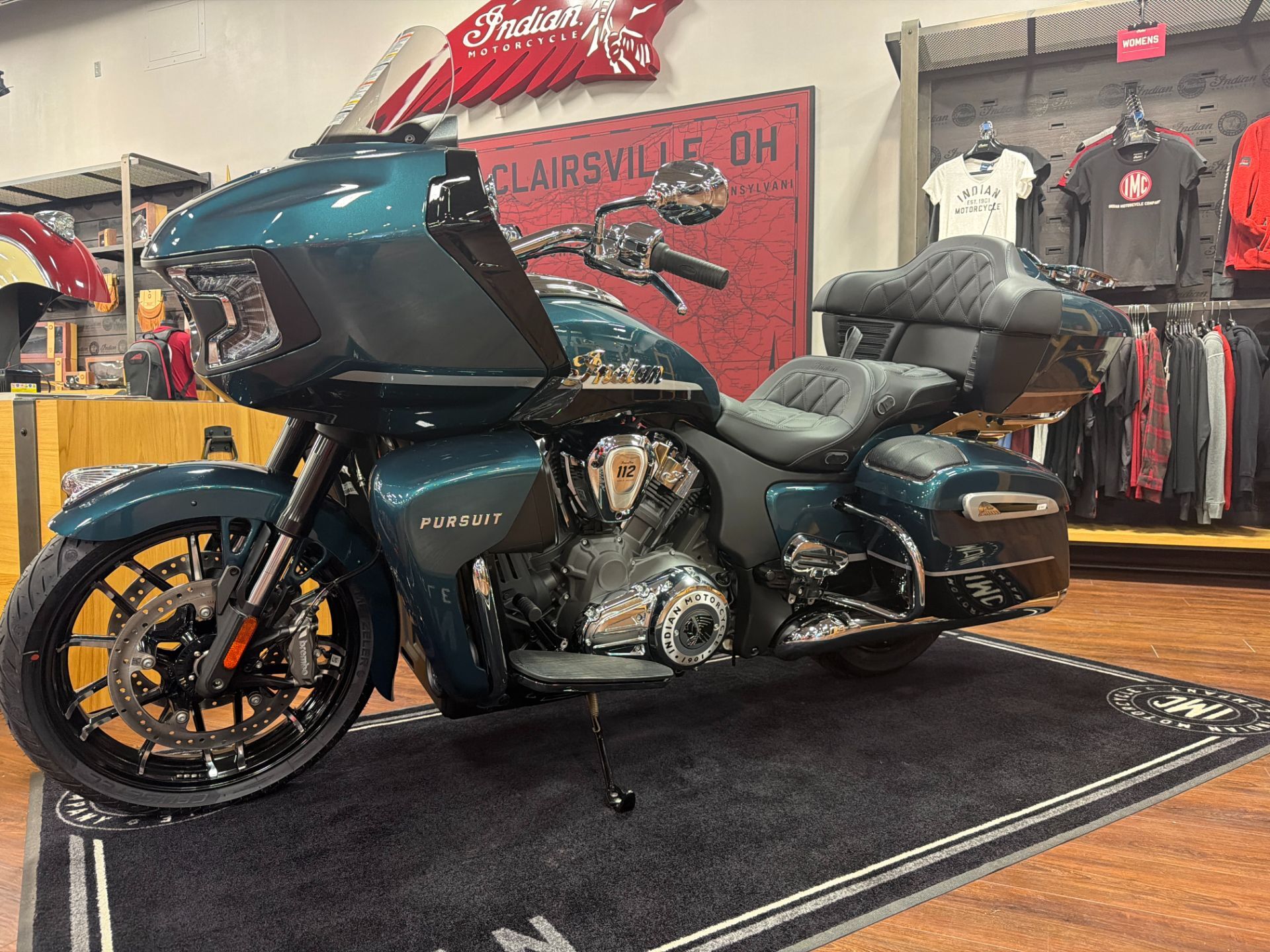 2026 Indian Motorcycle Pursuit® Limited® with 112 and Powerband Audio Package LIMITED WITH POWERBAND AUDIO PACKAGE in Saint Clairsville, OH