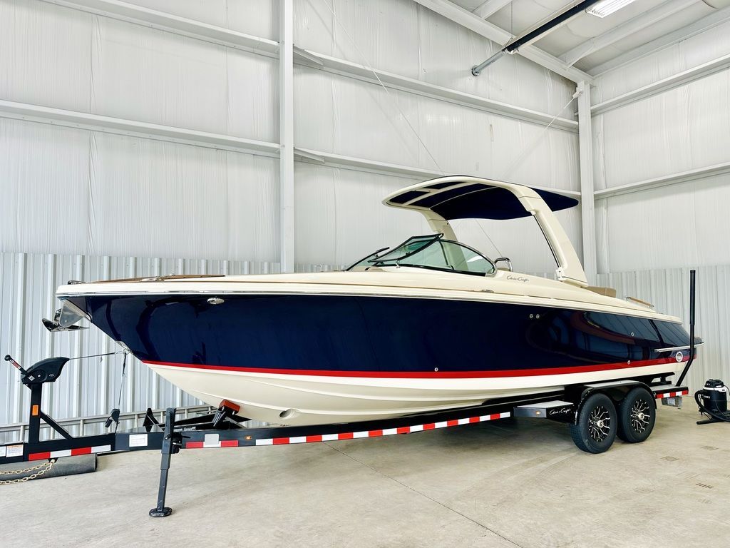 2026 Chris Craft Launch 28 GT Bowrider Boat boat