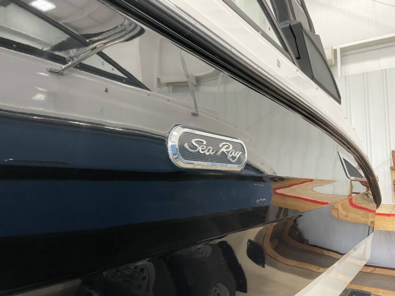 A photo of this 2026 Sea Ray SDX 270