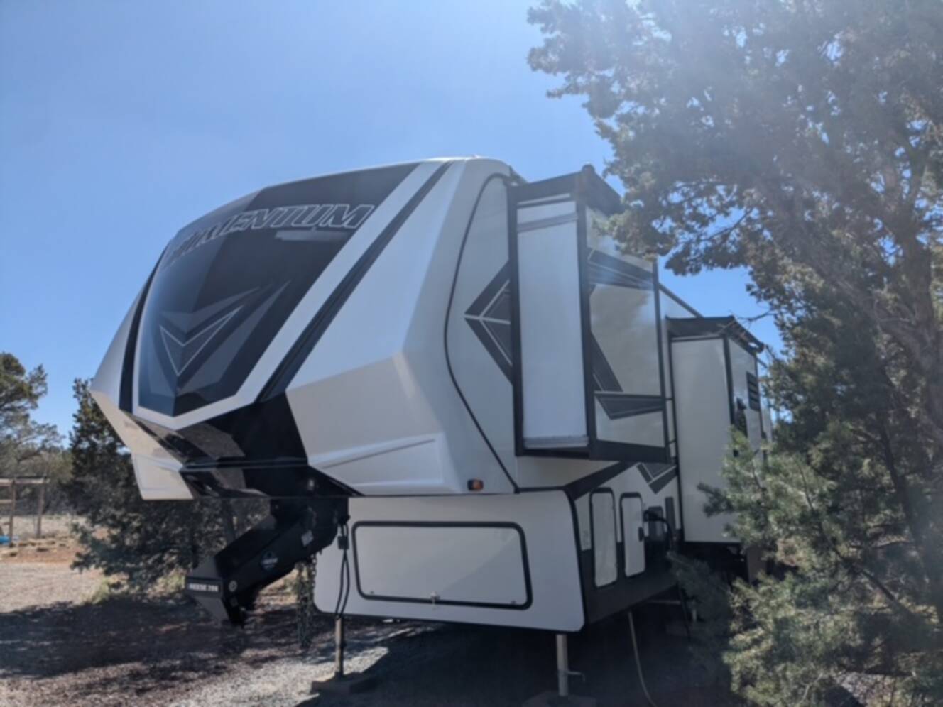 A photo of this 2020 Grand Design MOMENTUM G-CLASS 320G