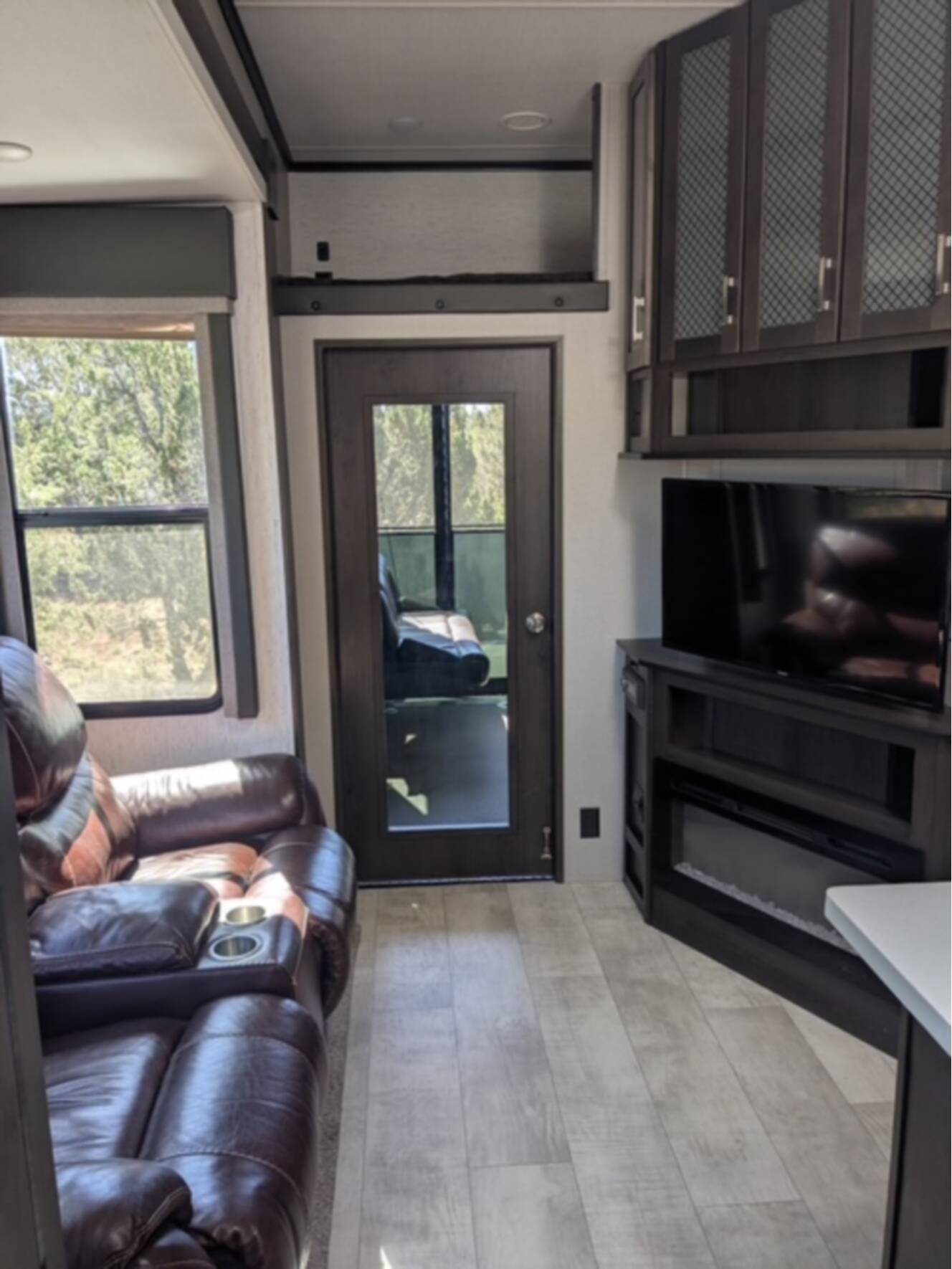 A photo of this 2020 Grand Design MOMENTUM G-CLASS 320G