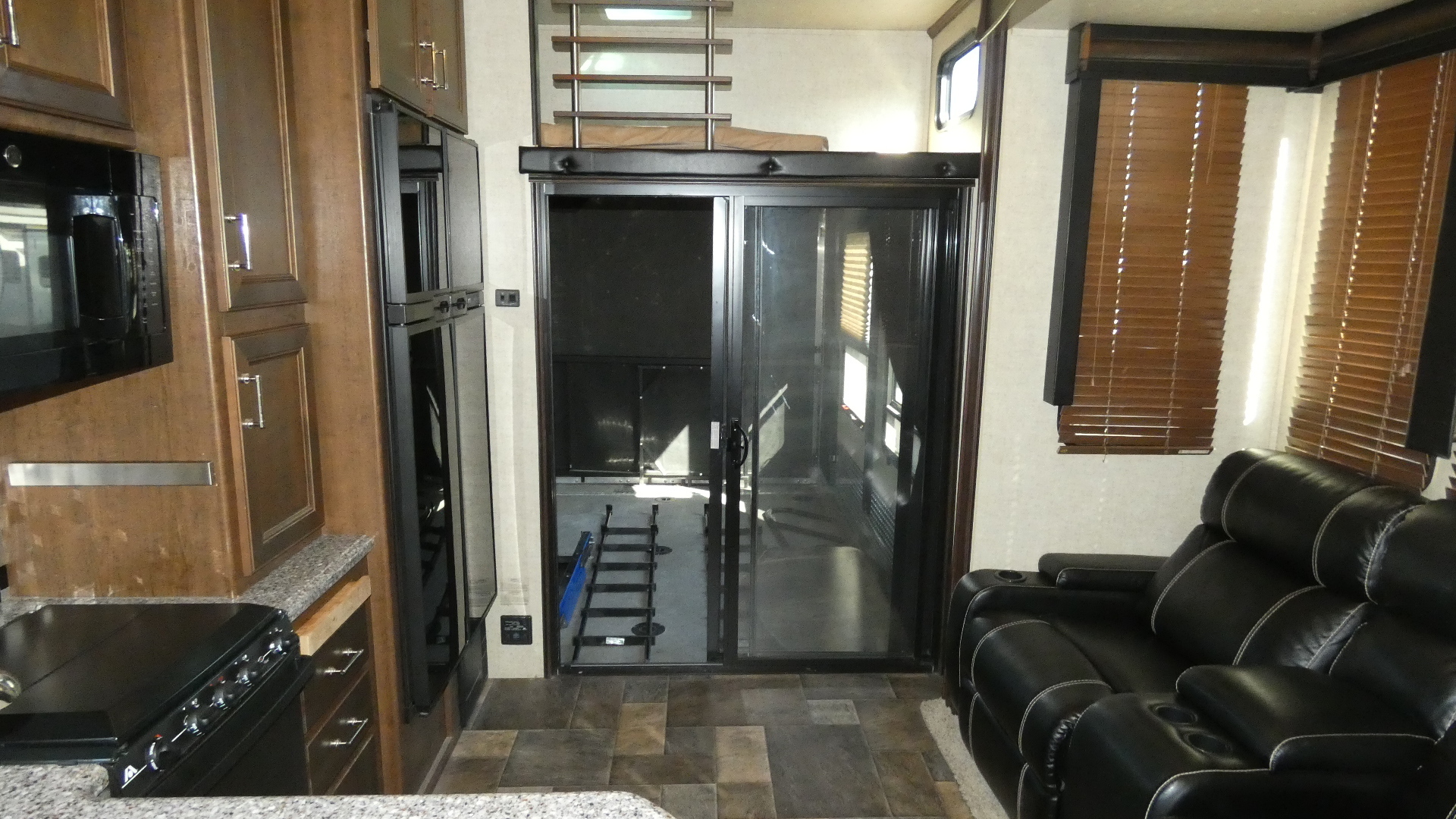 2015 Keystone FUZION 325 in draper UT
