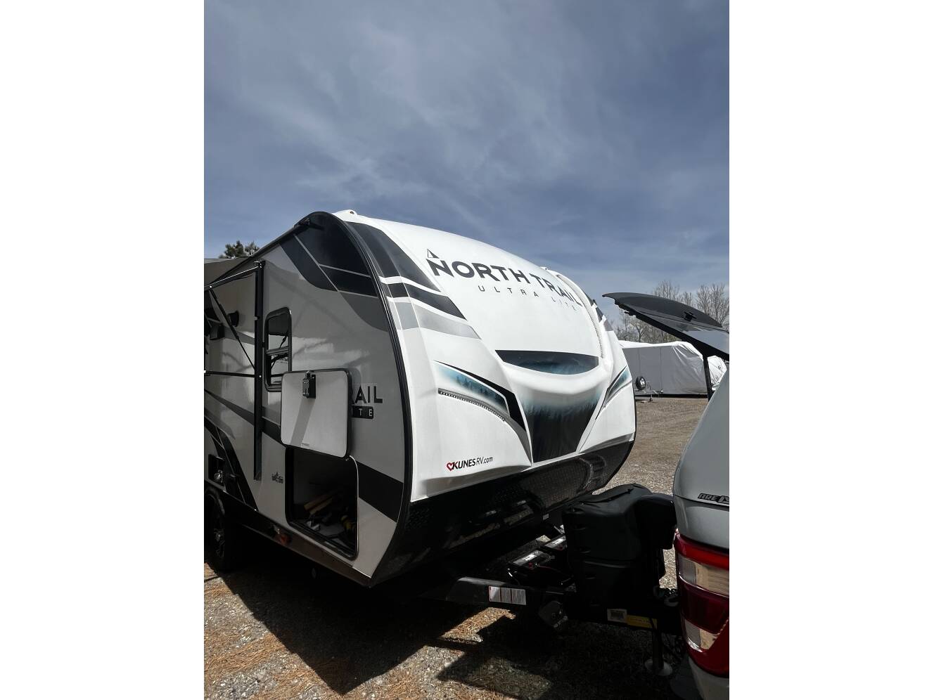 A photo of this 2022 Heartland NORTH TRAIL ULTRA LITE ID21RBSS
