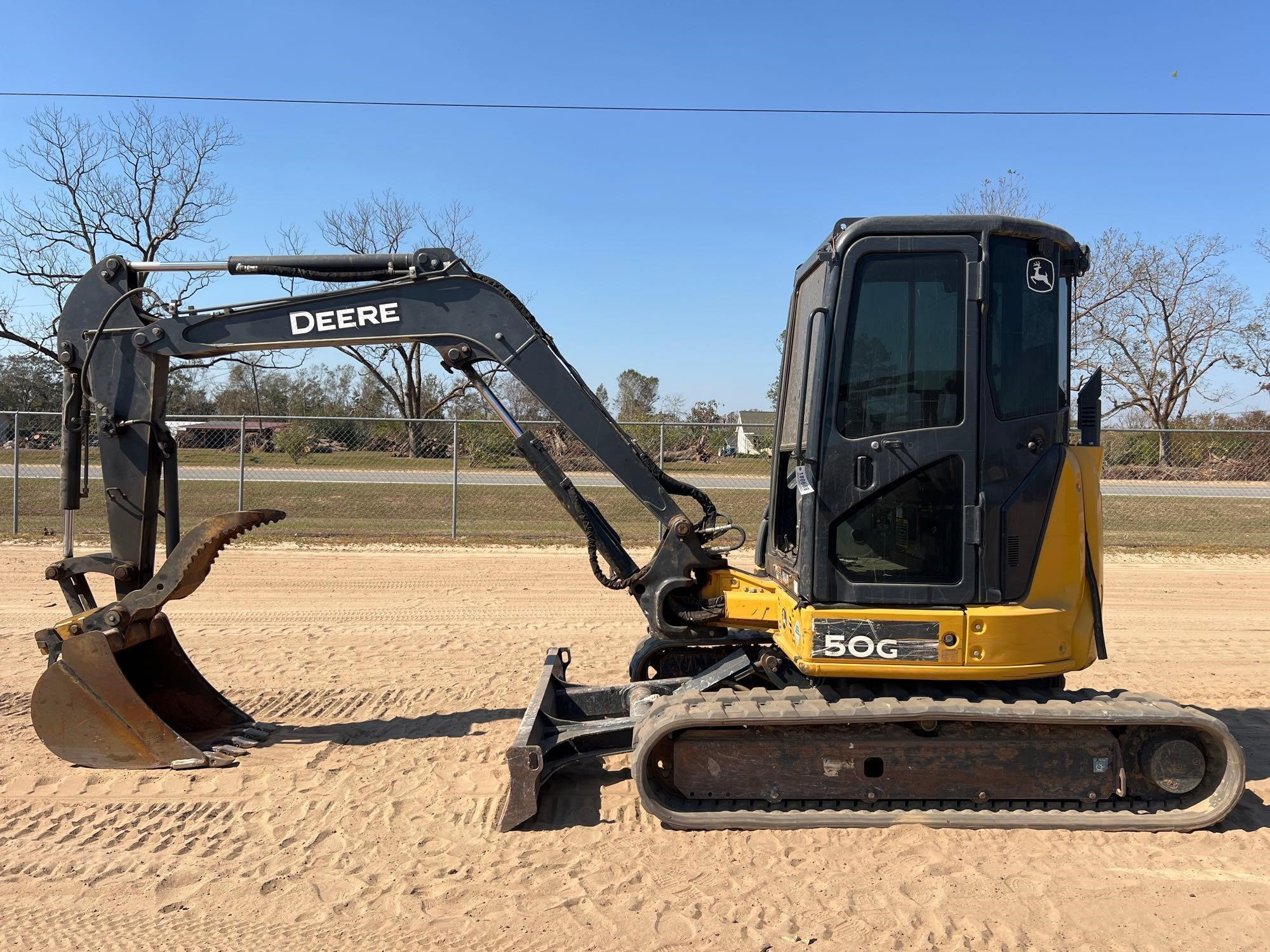 2020 DEERE 50G in Rolling Meadows, IL