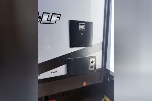 2021 Forest River CHEROKEE ALPHA WOLF 26RL-L in carlton MN