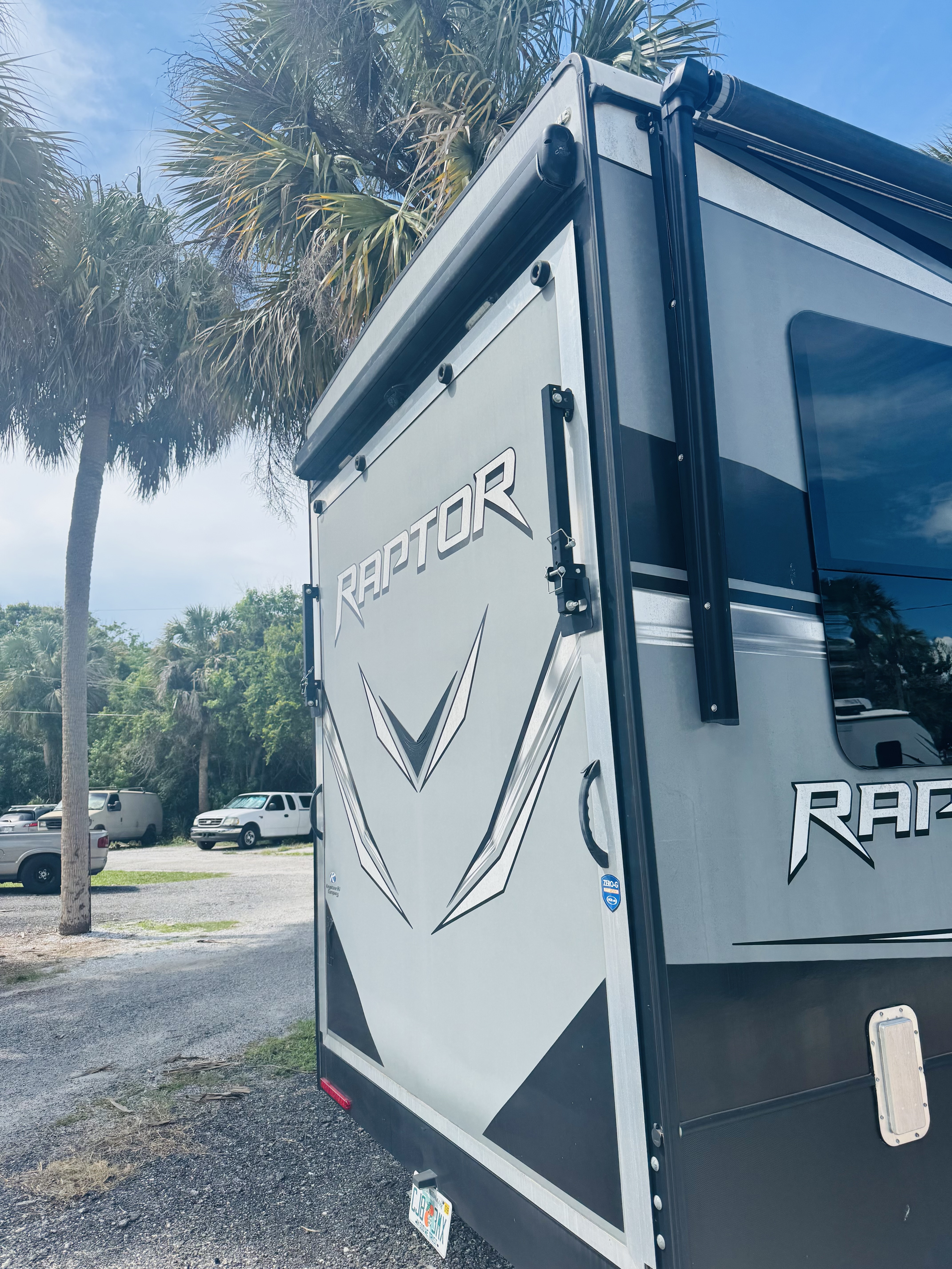 2020 Keystone RAPTOR 356 in oxford MS