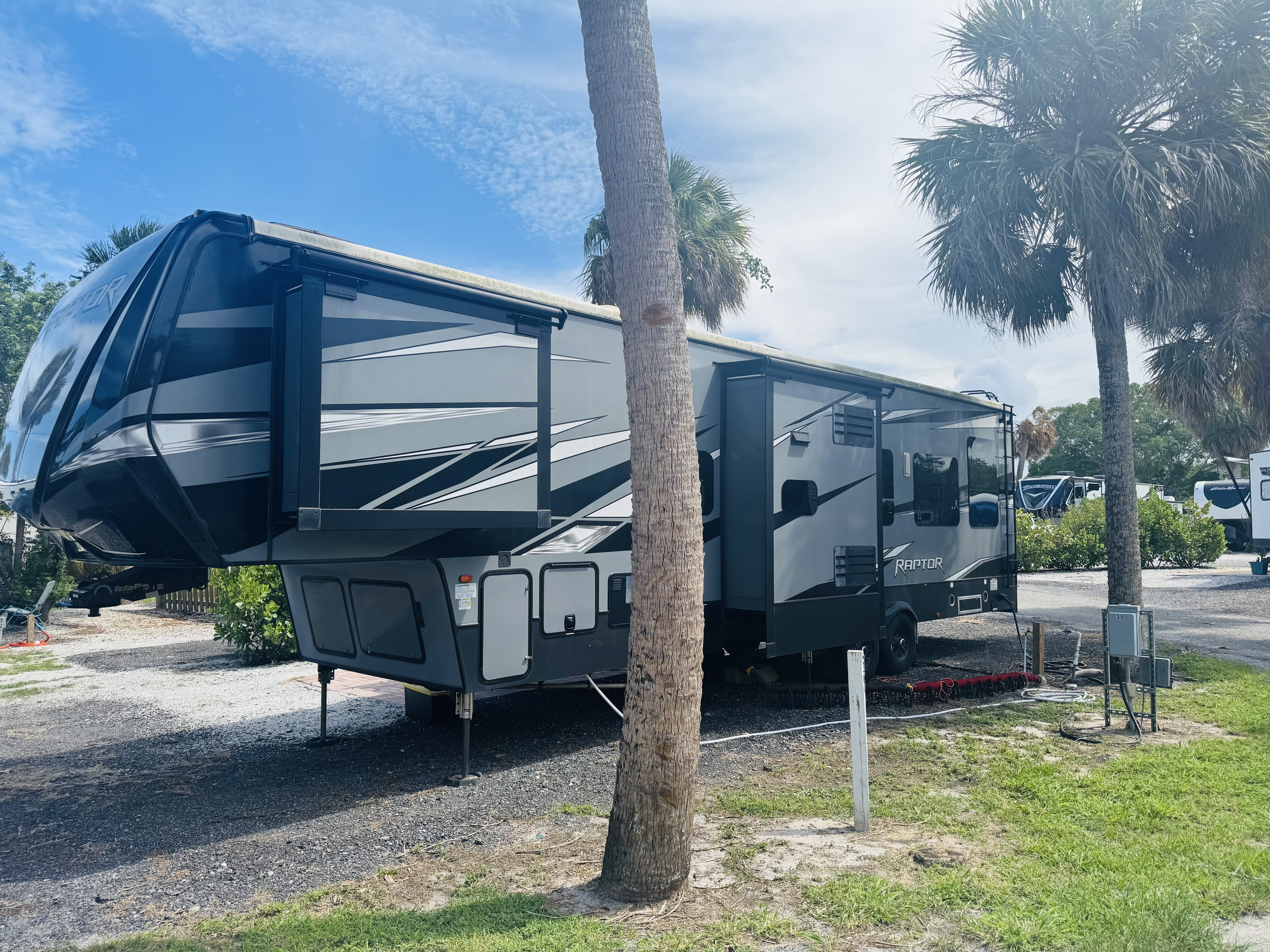 2020 Keystone RAPTOR 356 in oxford MS