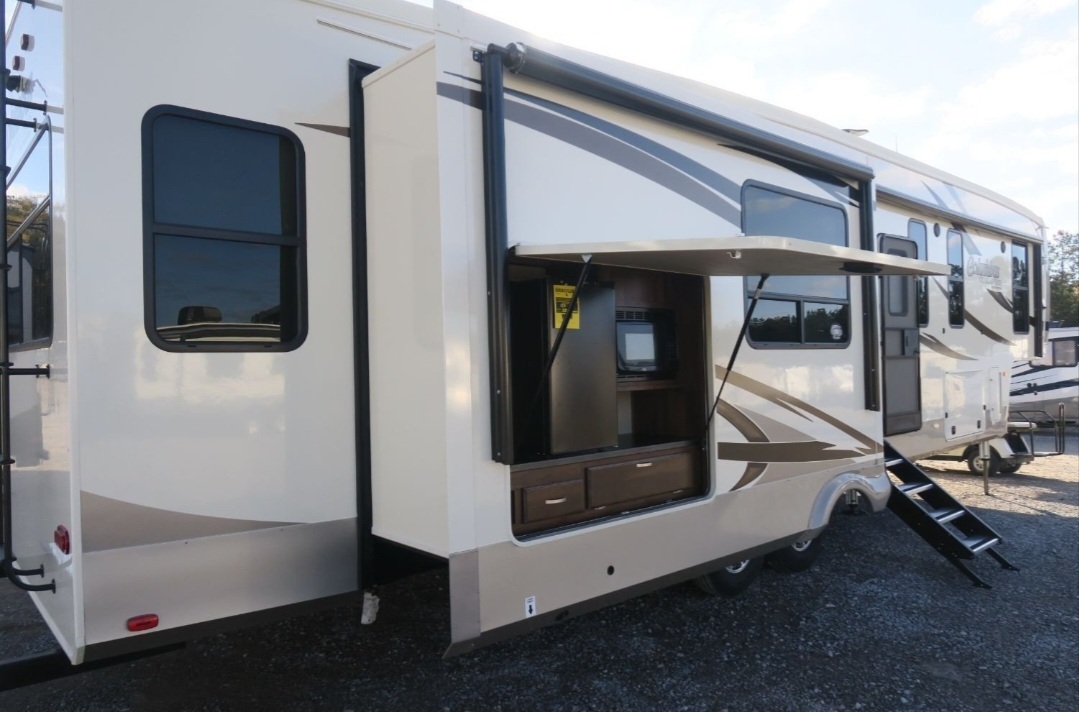 2019 Forest River PALOMINO COLUMBUS RV