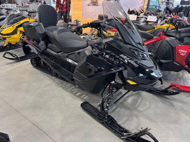 2026 Ski-Doo Grand Touring LE 900 ACE Turbo ES Silent Track II 1.25 in suamico WI
