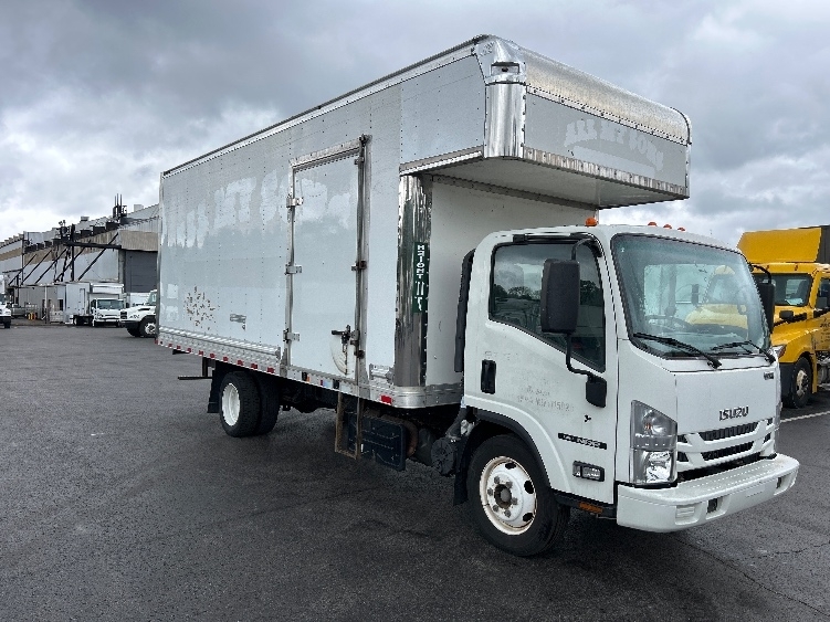 2020 ISUZU NRR in Akron, OH