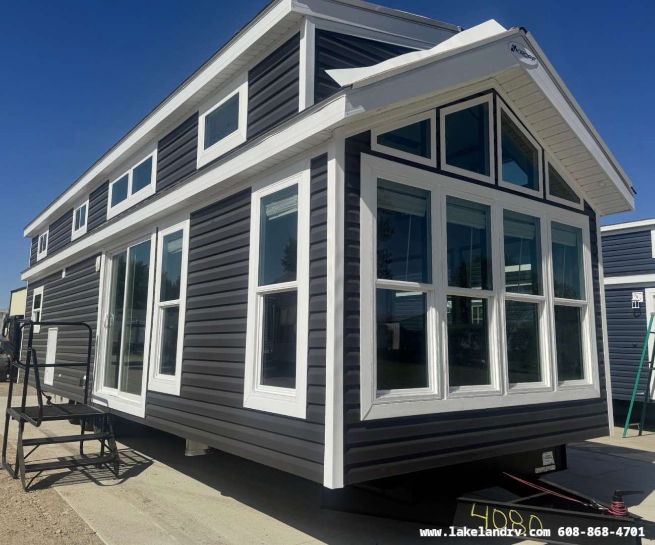 2026 Kropf Lakeside 8104BKWD RV