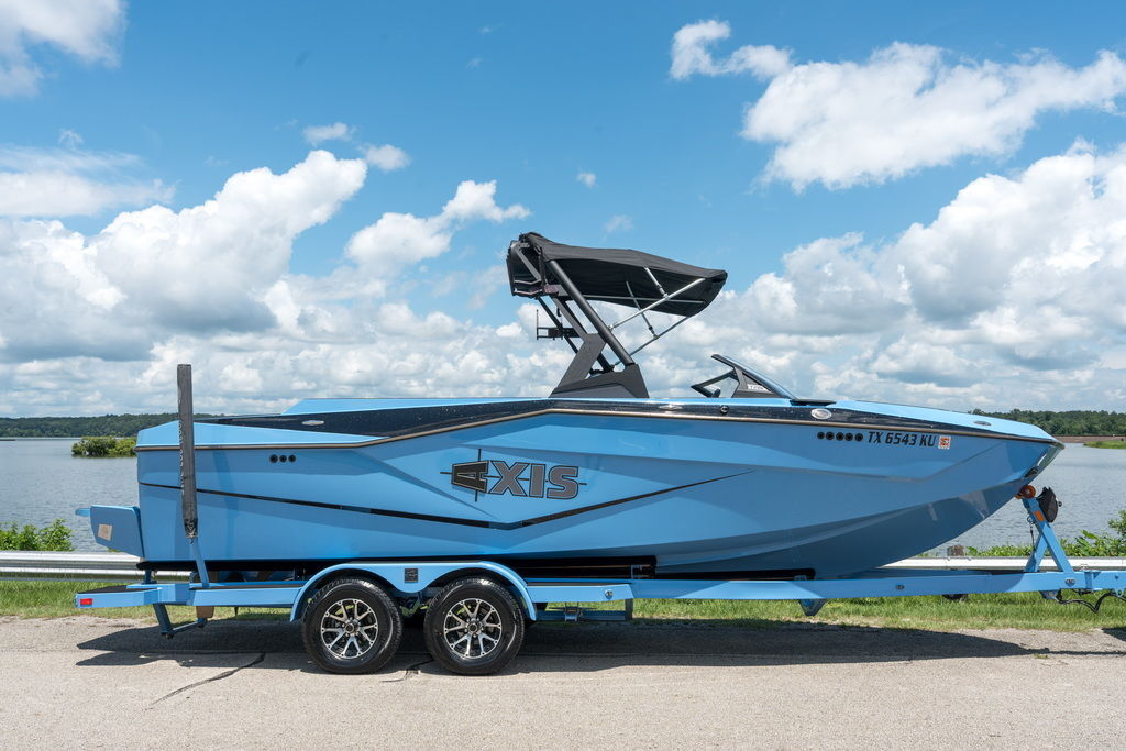 2024 Axis Wake Research T235 Ski and Wakeboard Boat boat